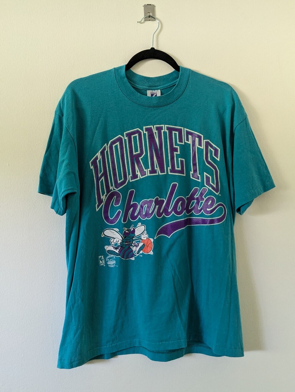 Vintage 90s Charlotte Hornets Single Stitch Shirt Logo 7 USA Made Adult XL
